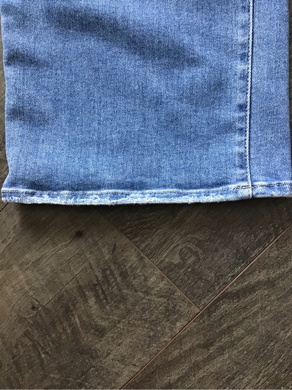 Just Black The patch pocket  Medium Blue High-Rise Wide-Leg Jeans - Picture 4 of 8